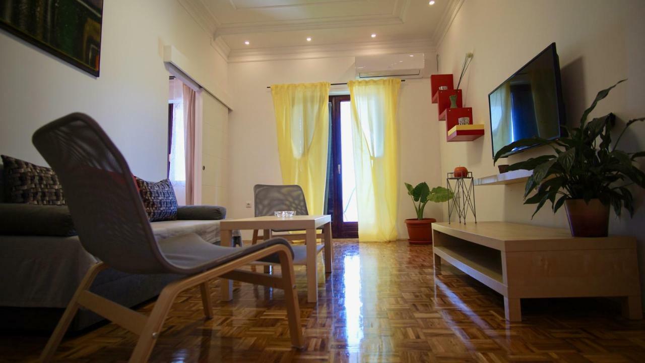 Apartmani Laura Трогір Екстер'єр фото